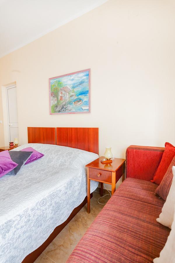 Vongola Apartment Утеха Екстериор снимка