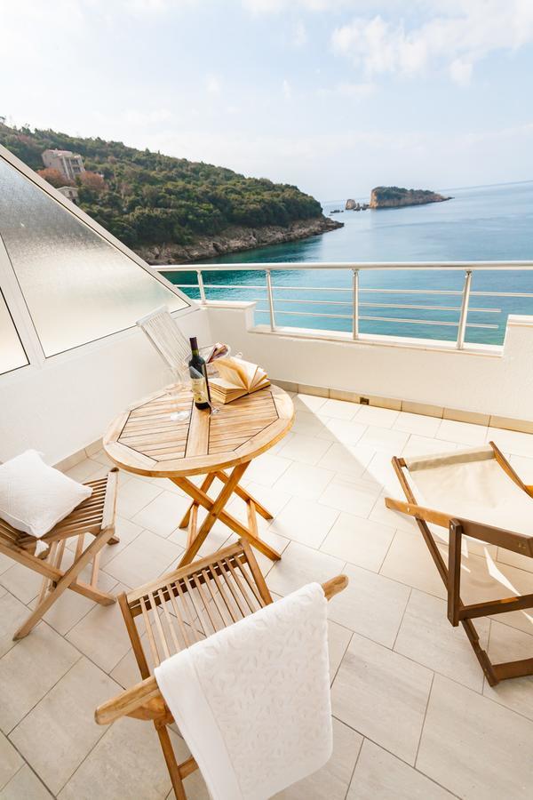 Vongola Apartment Утеха Екстериор снимка