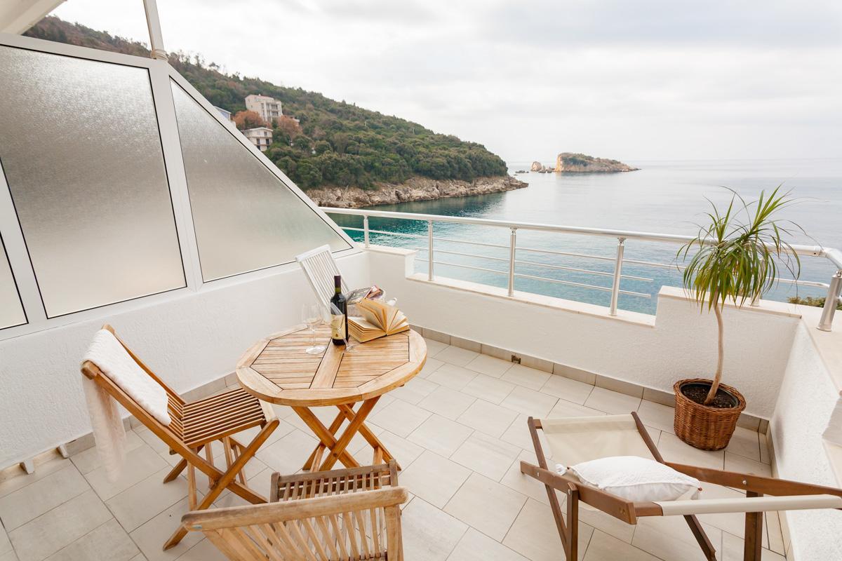 Vongola Apartment Утеха Екстериор снимка